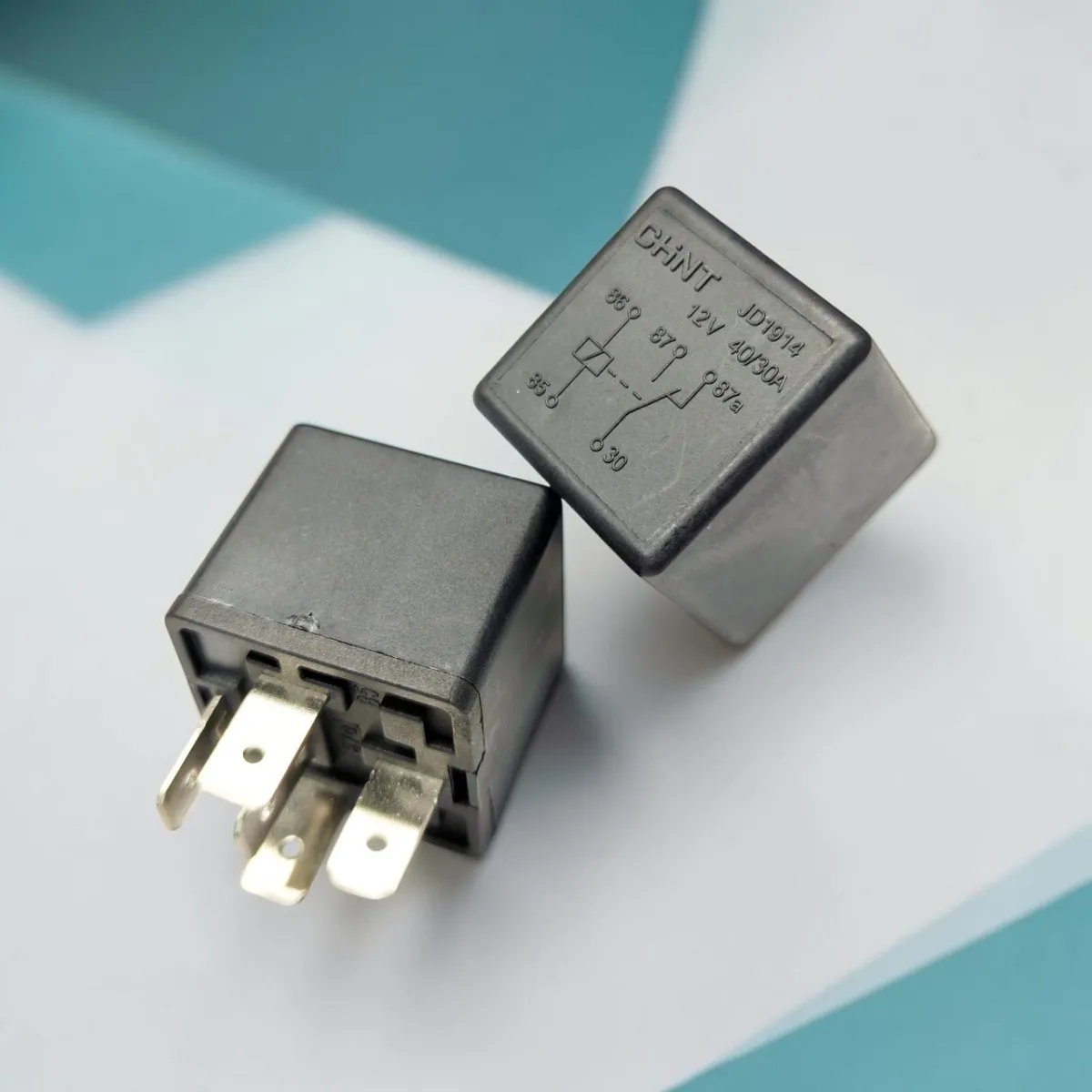Реле автомобильное 12V JD1914