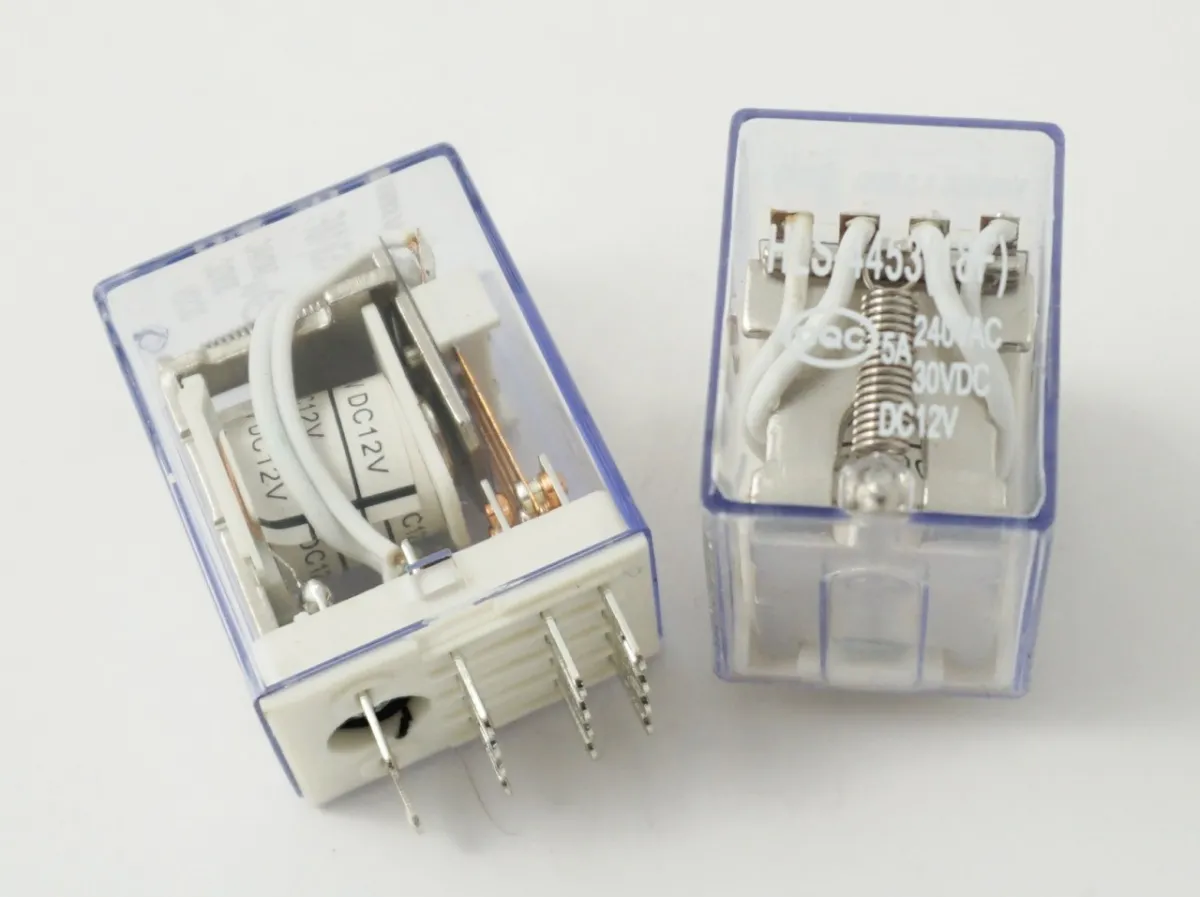 Реле 24V HLS-MK3P ток-10A