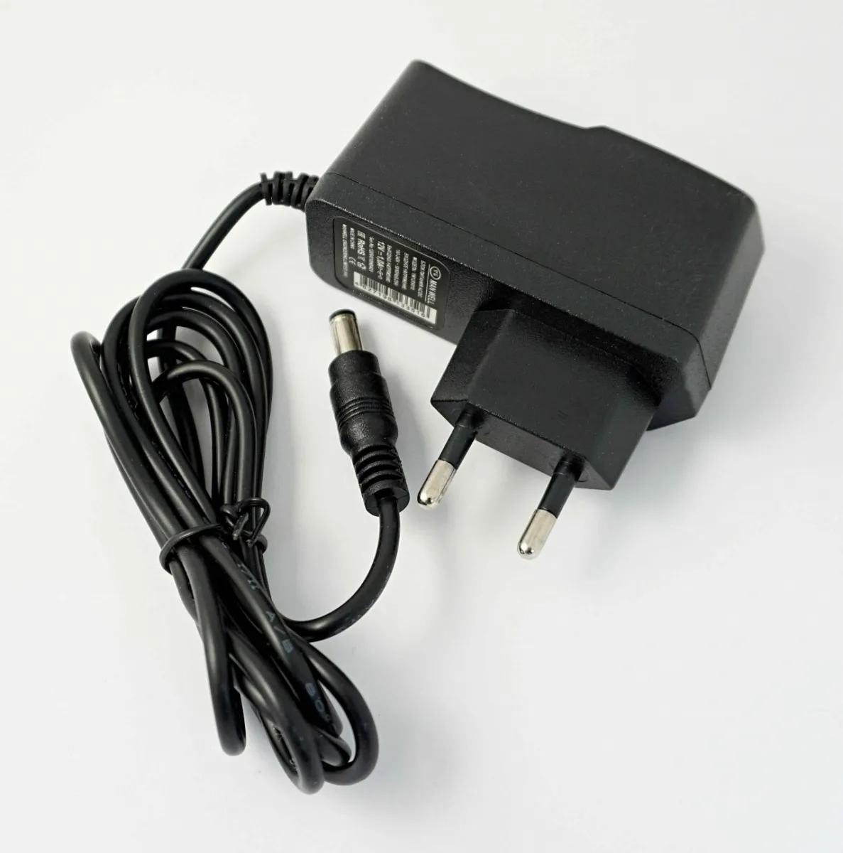 Адаптер 12V 1A 012W штекер 2,5 х 5,5 мм + шнур