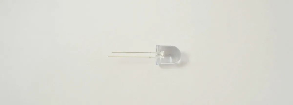 Светодиод 10mm. FYL-10003 UWC/S(белый-9500K,FORYARD)20000mcd 