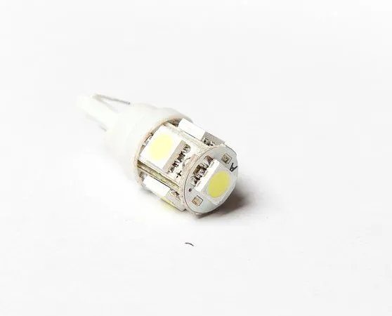 Лампа для авто Lamp for auto 5050W-5PCS белая 2шт,в блистере