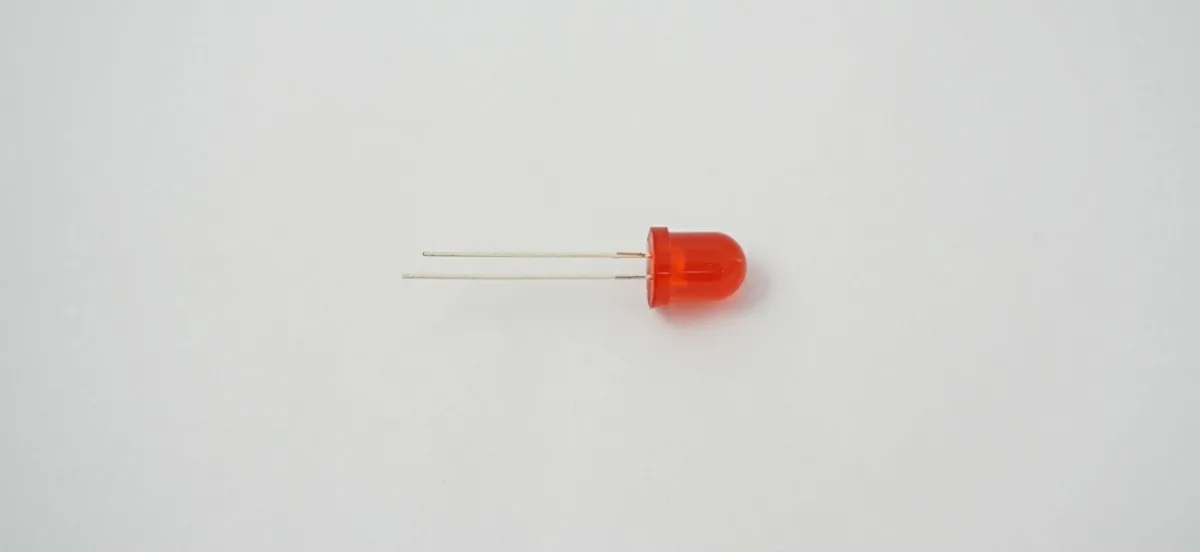 Светодиод 8mm. FYL-8003 HD(700nm, красный,FORYARD)30mcd < 60°>