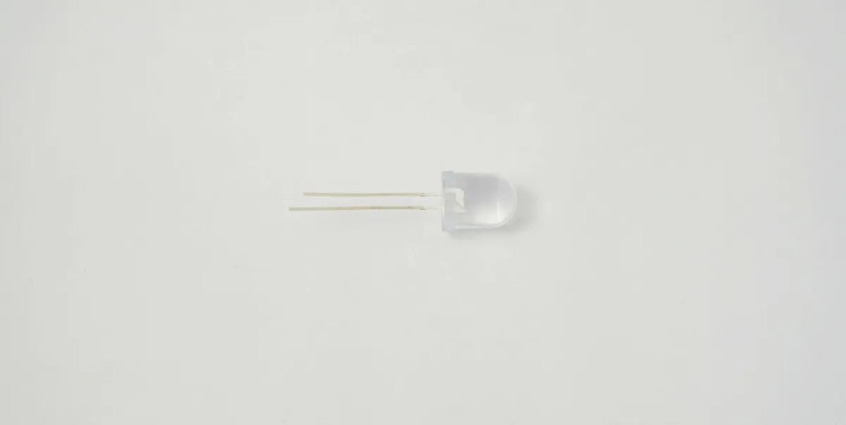 Светодиод 10mm. FYL 10003 URC(660nm,красный,FORYARD)2000mcd 