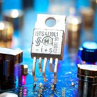 BTS409L1 TO-220