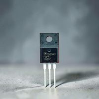 FQPF 3N80�