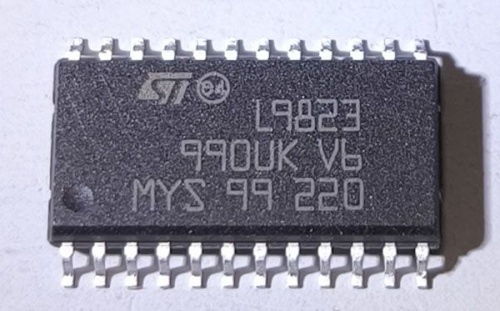 L 9823  - komlark.ru  2