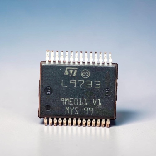 L9733XP фото, изображение, тип корпуса PowerSSO-28 L9733XP от интернет-магазина komlark.ru