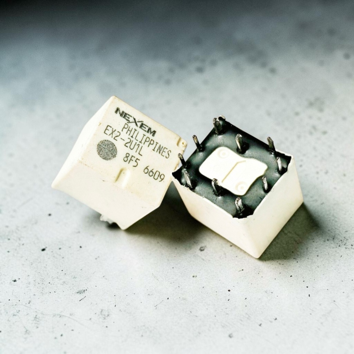 Реле автомобильное 12V EX2-2U1L