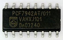 PCF7942AT