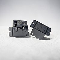���� 220V HF-105F-4-220AK-1HST