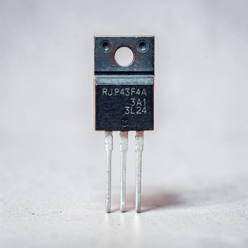 RJP43F4ADPP фото, изображение, тип корпуса TO-220F-3 RJP43F4ADPP от интернет-магазина komlark.ru