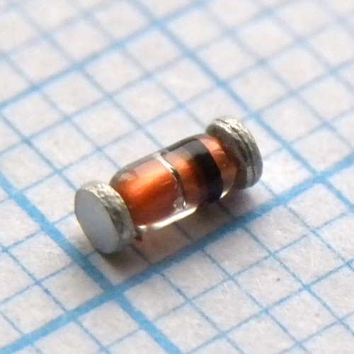 полупроводниковые LL4148 фото, изображение, тип корпуса SOD-80 фото 2 полупроводниковые LL4148 от интернет-магазина komlark.ru фото 2