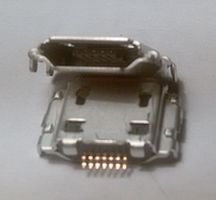  USB micro B-7SAD1
